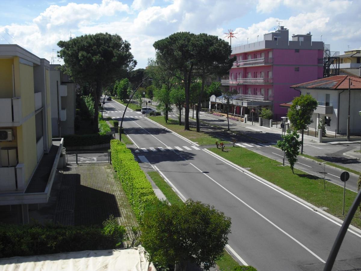 Casa Armanda Apartment Bibione Exterior photo